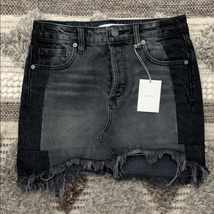 Hidden Denim Black Skirt Size XS